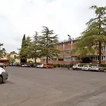 ​​唐卡拉布里亚卡萨费里歌剧院酒店 4*