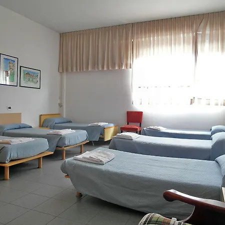 Casa Per Ferie Opera Don Calabria 4* Rom