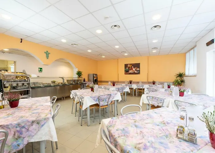 Penzion Casa Per Ferie Opera Don Calabria 4*